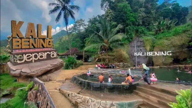 Kali Bening: Menyaksikan Keindahan Sungai yang Jernih di Jepara