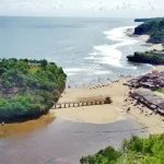 Pantai Drini, Pantai Pasir Putih yang Mempesona